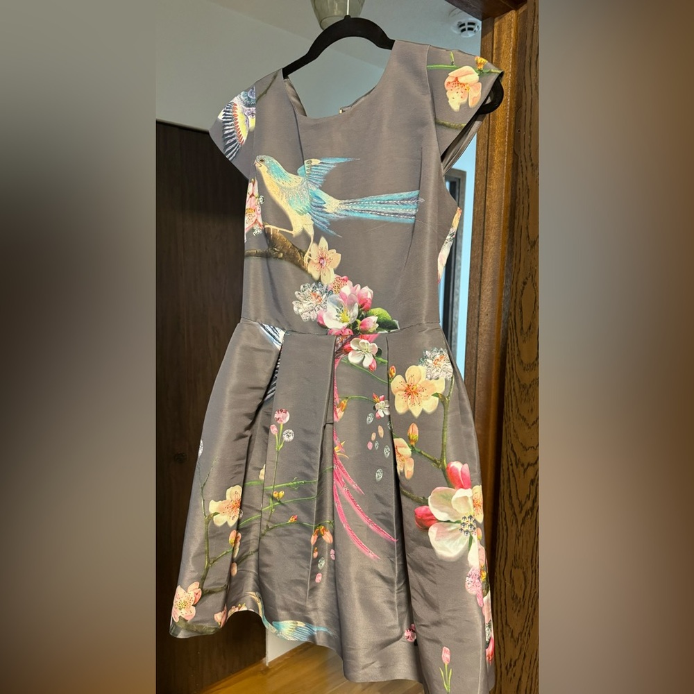Floral Print Sleeveless Dress